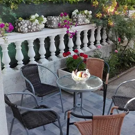 Snjezana Apartment