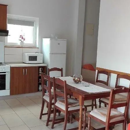 Apartment Snjezana